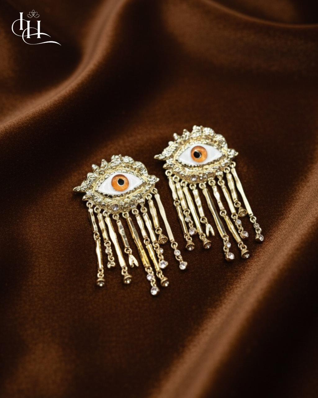 “Eye Elegance Statement Anti-Tarnish Earrings – Gold Dangle Designer Edition”