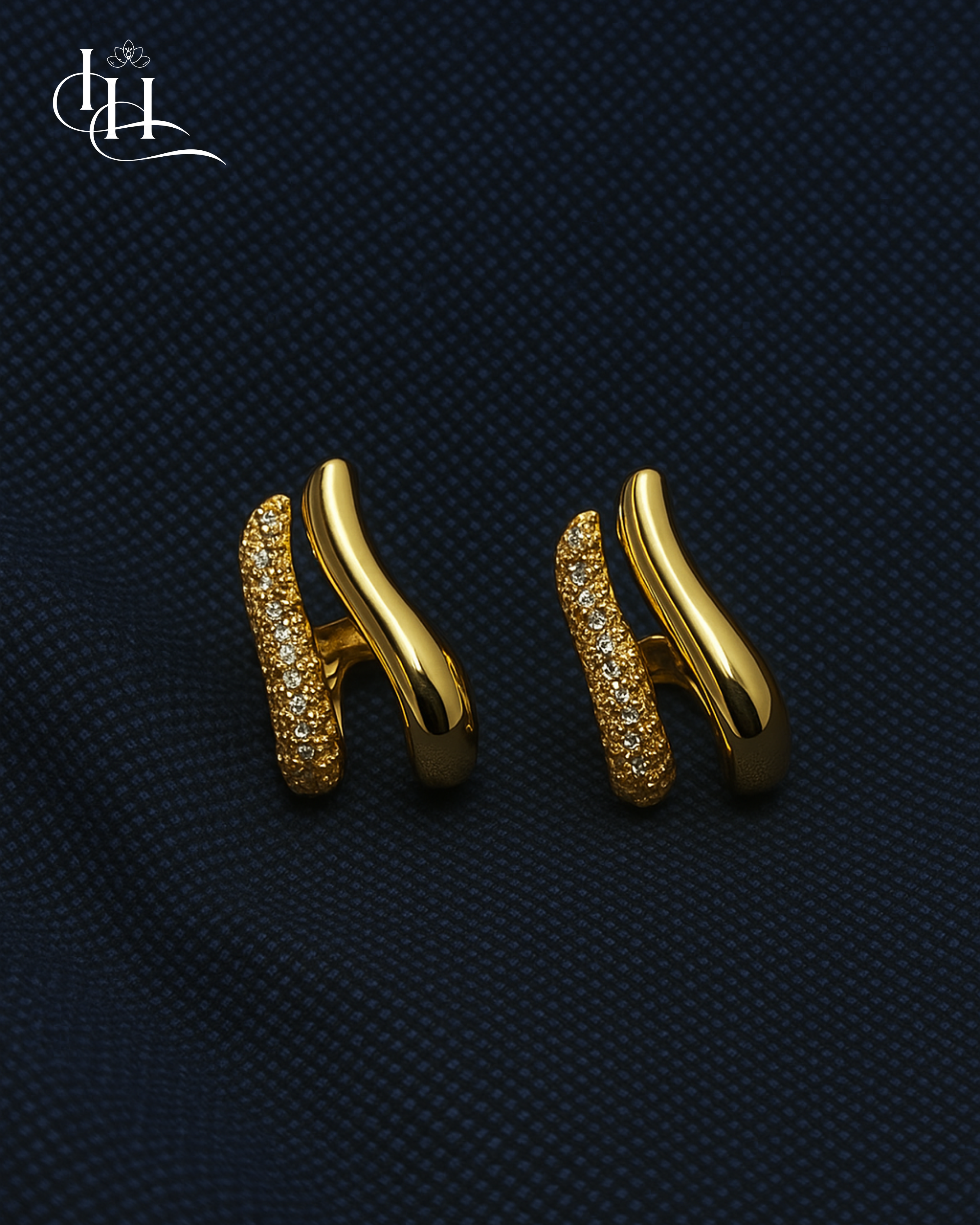 Twilight Luxe Gold Curve Earrings