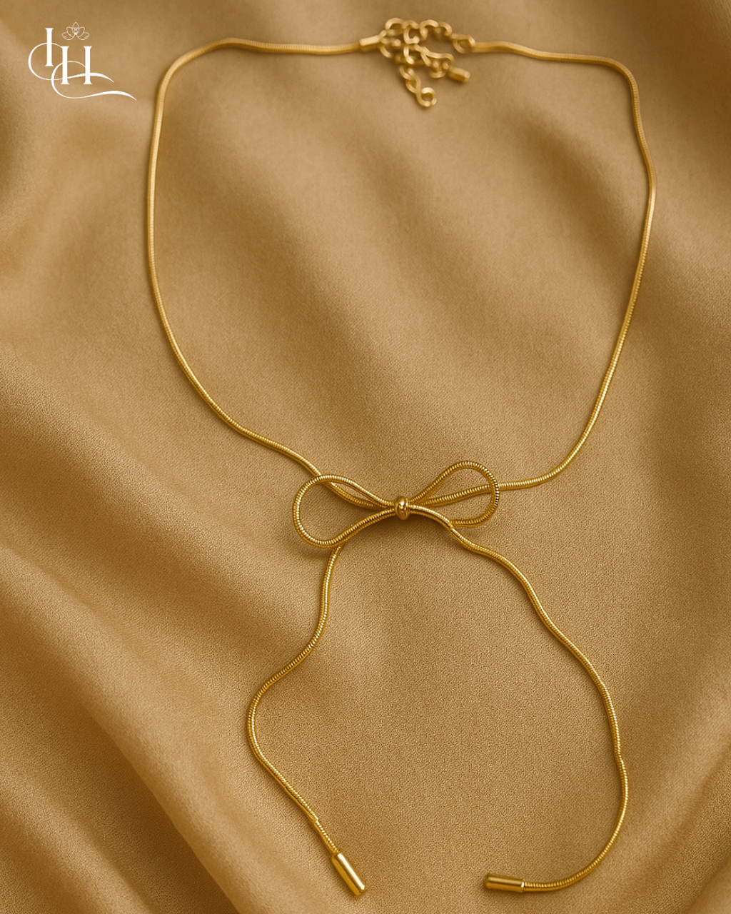 Golden Grace Anti-Tarnish Bow Necklace