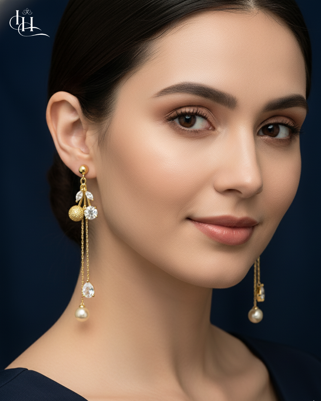 🍒 Opulent Gold Cherry Cluster Dangle Earring